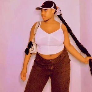 Meet your Posher, Naika